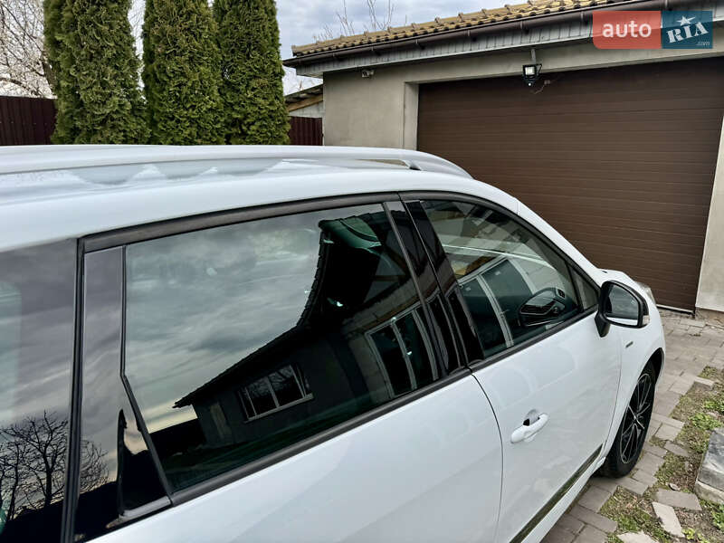 Мінівен Renault Grand Scenic 2013 в Луцьку