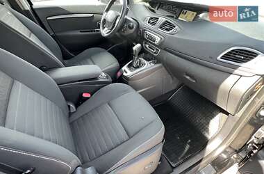 Минивэн Renault Grand Scenic 2016 в 