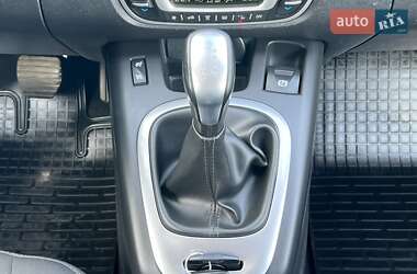 Минивэн Renault Grand Scenic 2016 в 