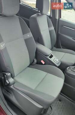 Минивэн Renault Grand Scenic 2013 в 