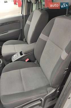 Мінівен Renault Grand Scenic 2013 в 