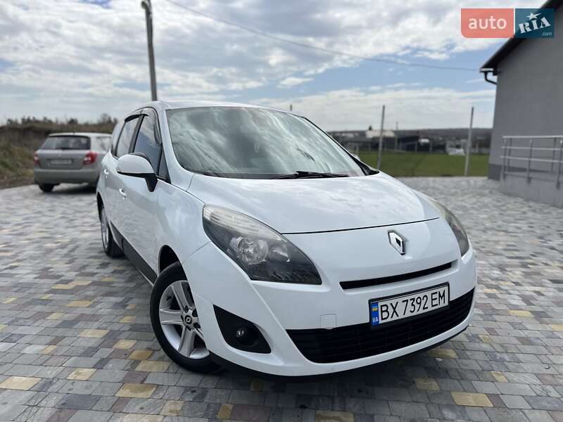 Мінівен Renault Grand Scenic 2009 в Тернополі