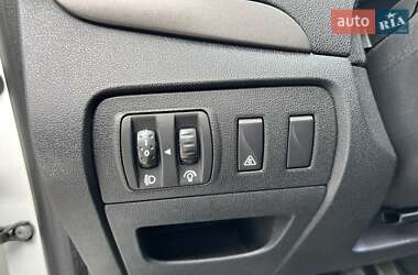 Минивэн Renault Grand Scenic 2009 в 