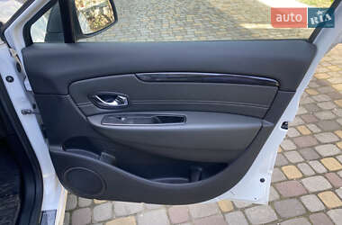 Мінівен Renault Grand Scenic 2013 в 
