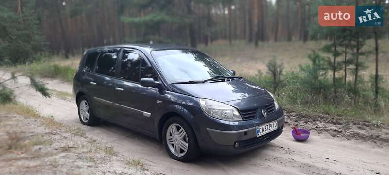 Renault Grand Scenic 2005