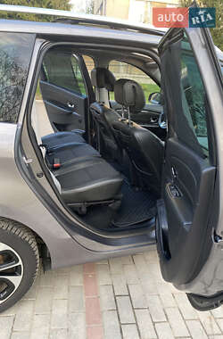 Мінівен Renault Grand Scenic 2013 в 