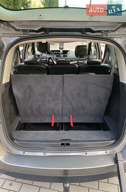 Мінівен Renault Grand Scenic 2013 в 