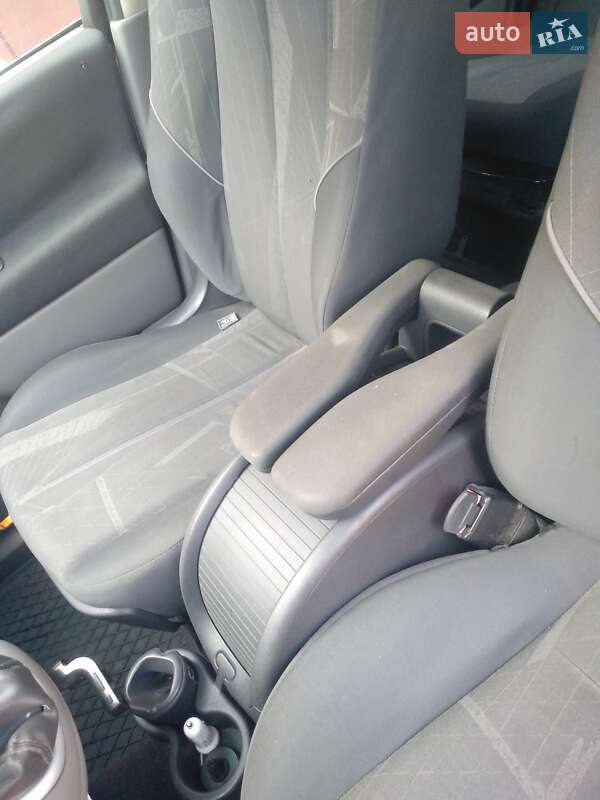 Минивэн Renault Grand Scenic 2006 в Хороле фото 22 Минивэн Renault Grand Scenic 2006 в Хороле