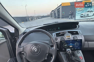 Минивэн Renault Grand Scenic 2005 в 