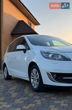 Минивэн Renault Grand Scenic 2012 в 