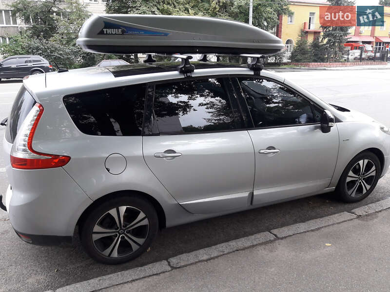 Мінівен Renault Grand Scenic 2012 в Києві