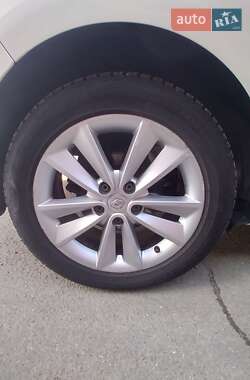 Мінівен Renault Grand Scenic 2012 в 