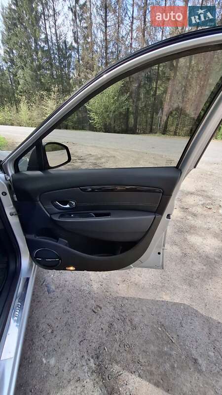 Минивэн Renault Grand Scenic 2013 в Киеве фото 18 Минивэн Renault Grand Scenic 2013 в Киеве