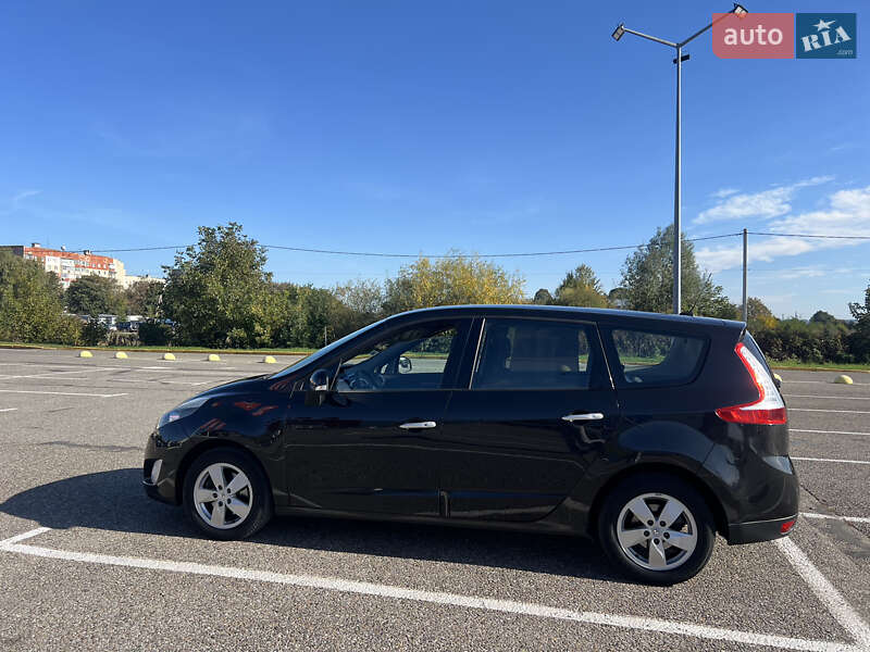 Минивэн Renault Grand Scenic 2010 в Черновцах