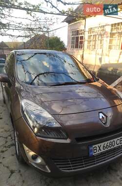 Мінівен Renault Grand Scenic 2010 в Іршаві