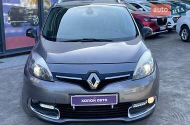 Минивэн Renault Grand Scenic 2012 в 