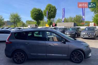 Минивэн Renault Grand Scenic 2012 в 