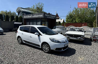 Минивэн Renault Grand Scenic 2012 в 