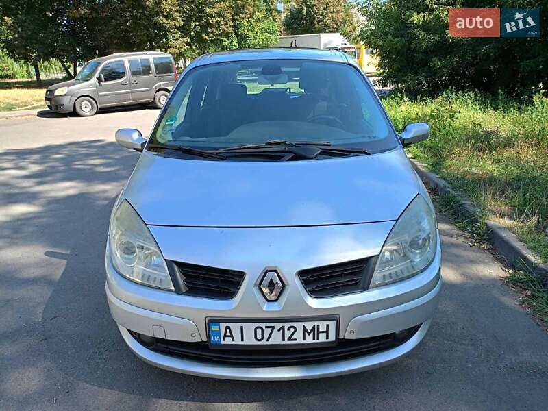 Минивэн Renault Grand Scenic 2007 в 