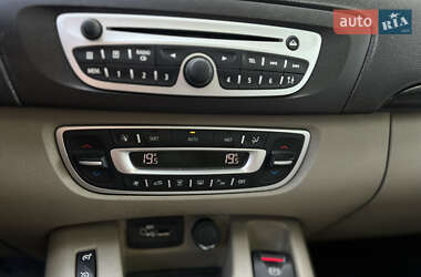 Минивэн Renault Grand Scenic 2009 в 