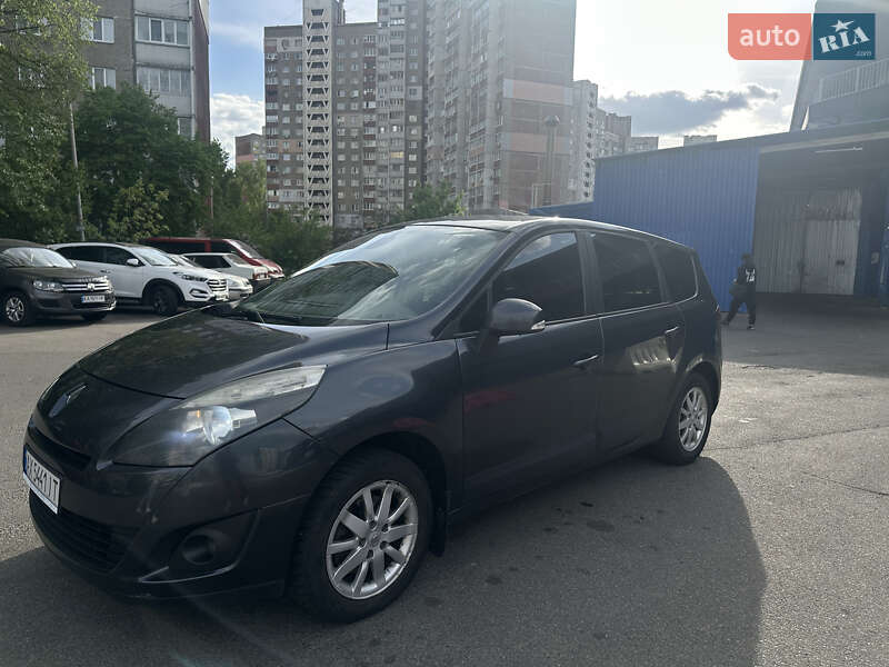 Минивэн Renault Grand Scenic 2009 в Киеве
