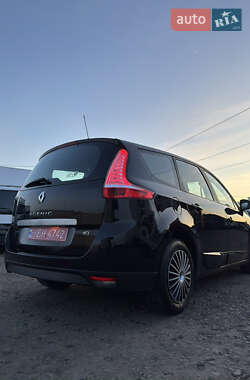 Мінівен Renault Grand Scenic 2013 в 