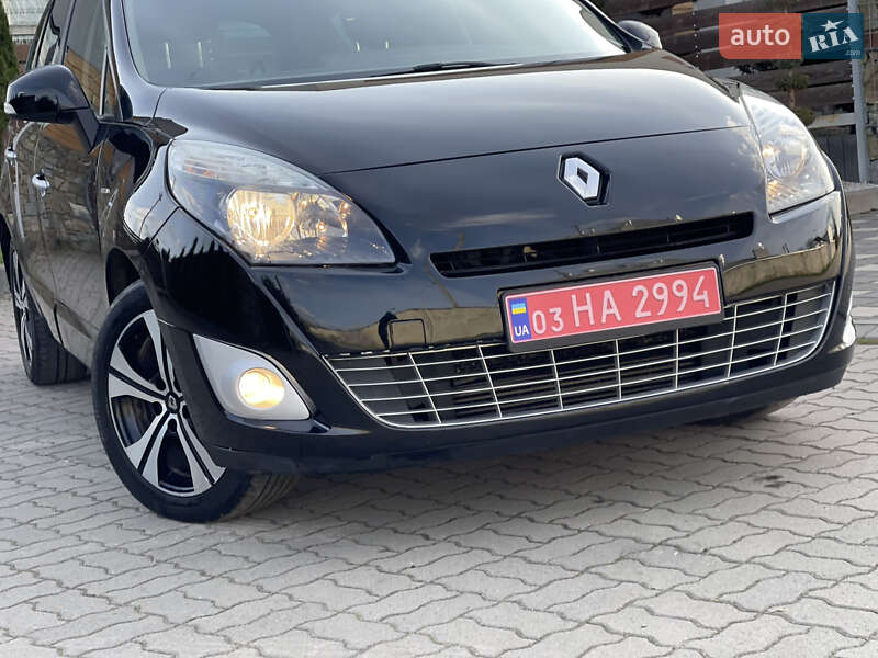 Мінівен Renault Grand Scenic 2012 в Стрию