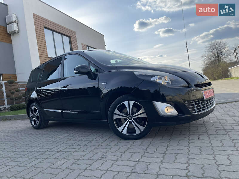 Мінівен Renault Grand Scenic 2012 в Стрию