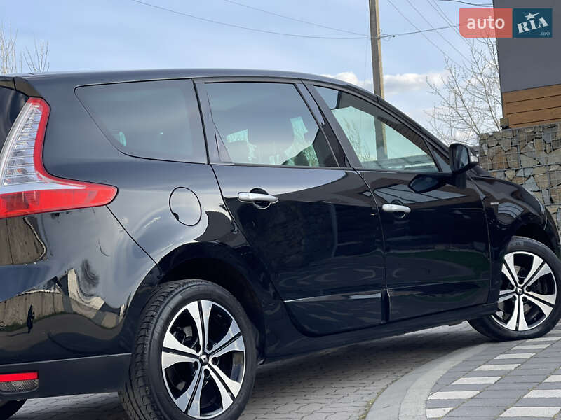Мінівен Renault Grand Scenic 2012 в Стрию