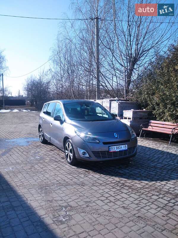 Минивэн Renault Grand Scenic 2011 в Изяславе