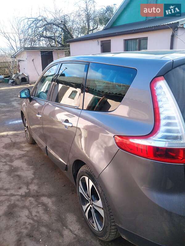 Минивэн Renault Grand Scenic 2011 в Изяславе