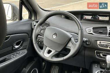 Минивэн Renault Grand Scenic 2011 в 