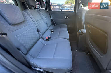 Минивэн Renault Grand Scenic 2010 в 