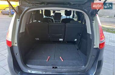 Минивэн Renault Grand Scenic 2010 в 