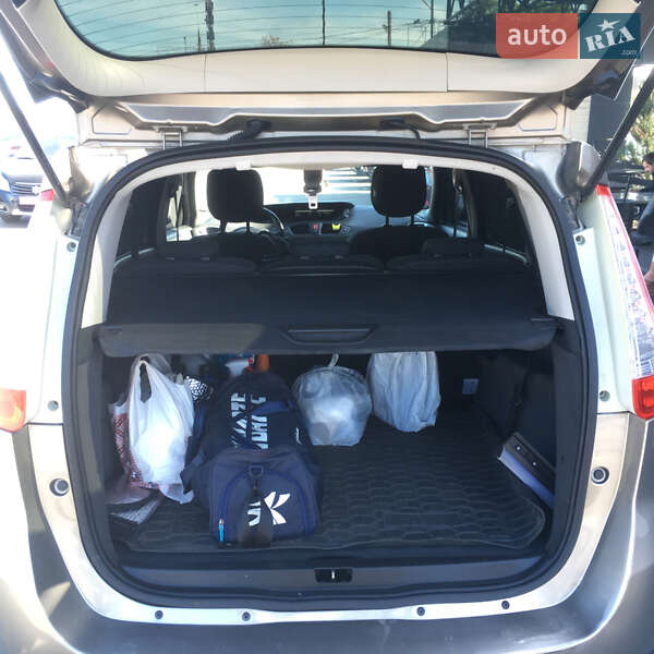 Минивэн Renault Grand Scenic 2010 в Житомире