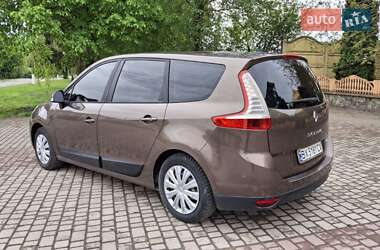 Мінівен Renault Grand Scenic 2010 в 