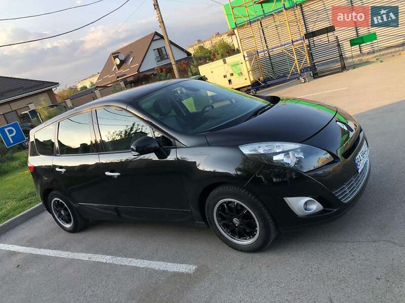 Renault Grand Scenic 2010