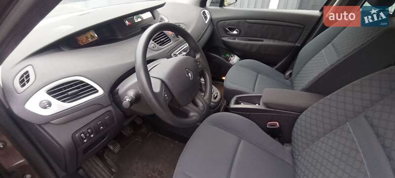 Мінівен Renault Grand Scenic 2010 в Дергачах