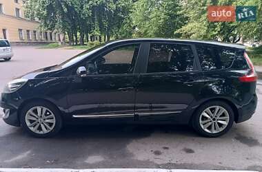Минивэн Renault Grand Scenic 2012 в 