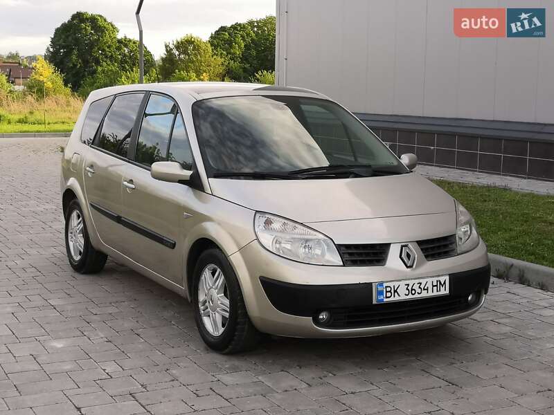Минивэн Renault Grand Scenic 2006 в 