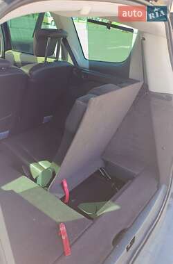 Минивэн Renault Grand Scenic 2011 в 
