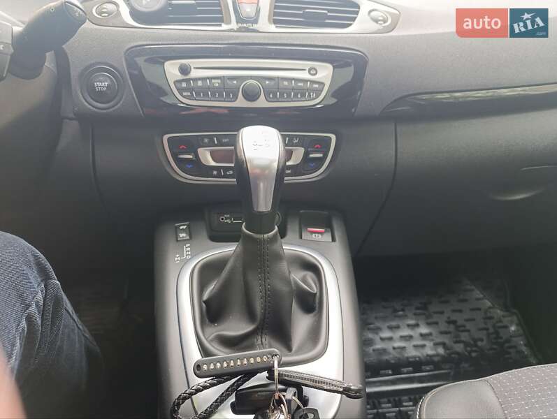 Минивэн Renault Grand Scenic 2011 в Стрые