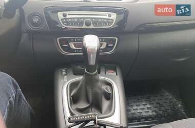 Мінівен Renault Grand Scenic 2011 в 