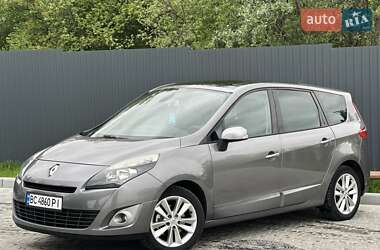 Минивэн Renault Grand Scenic 2011 в 