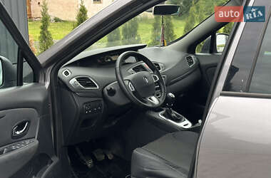 Минивэн Renault Grand Scenic 2011 в 
