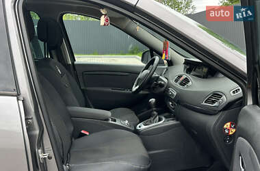 Минивэн Renault Grand Scenic 2011 в 
