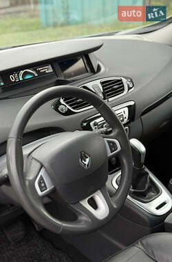 Мінівен Renault Grand Scenic 2012 в 