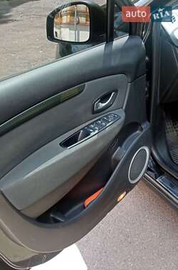 Мінівен Renault Grand Scenic 2010 в 