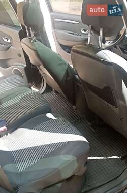 Мінівен Renault Grand Scenic 2010 в 