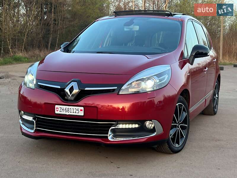 Минивэн Renault Grand Scenic 2012 в 